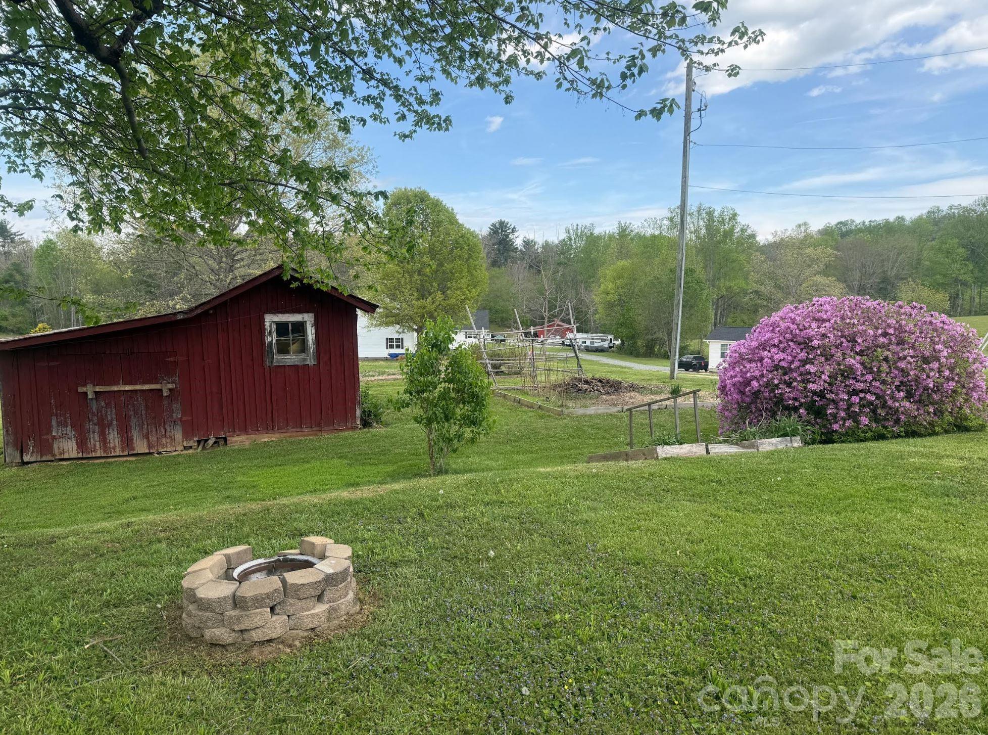 343 Brickyard Road Etowah, NC 28729 - Photo 7 of 44