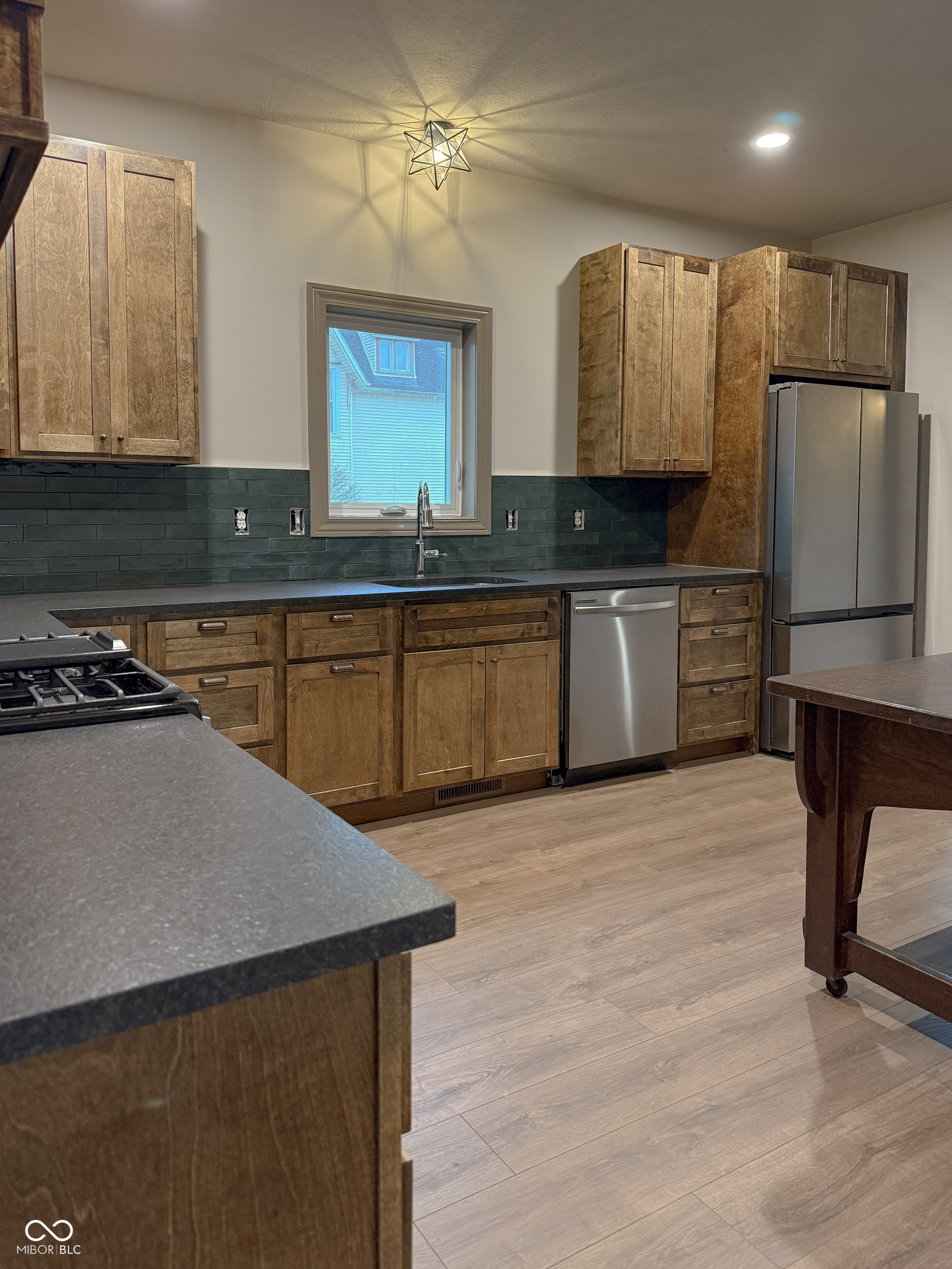 403 Main Street Hope, IN 47246 - Photo 11 of 35