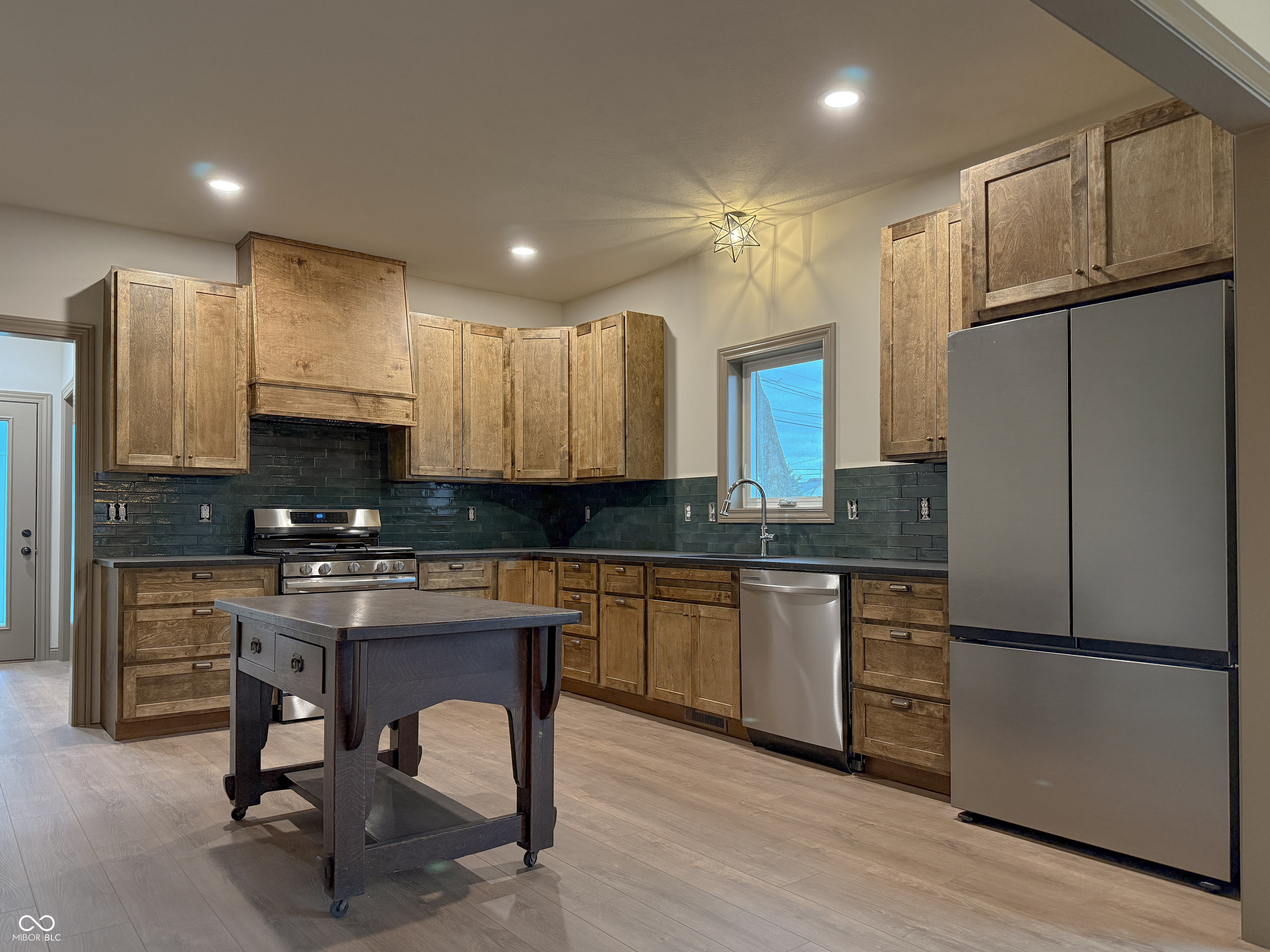 403 Main Street Hope, IN 47246 - Photo 13 of 35