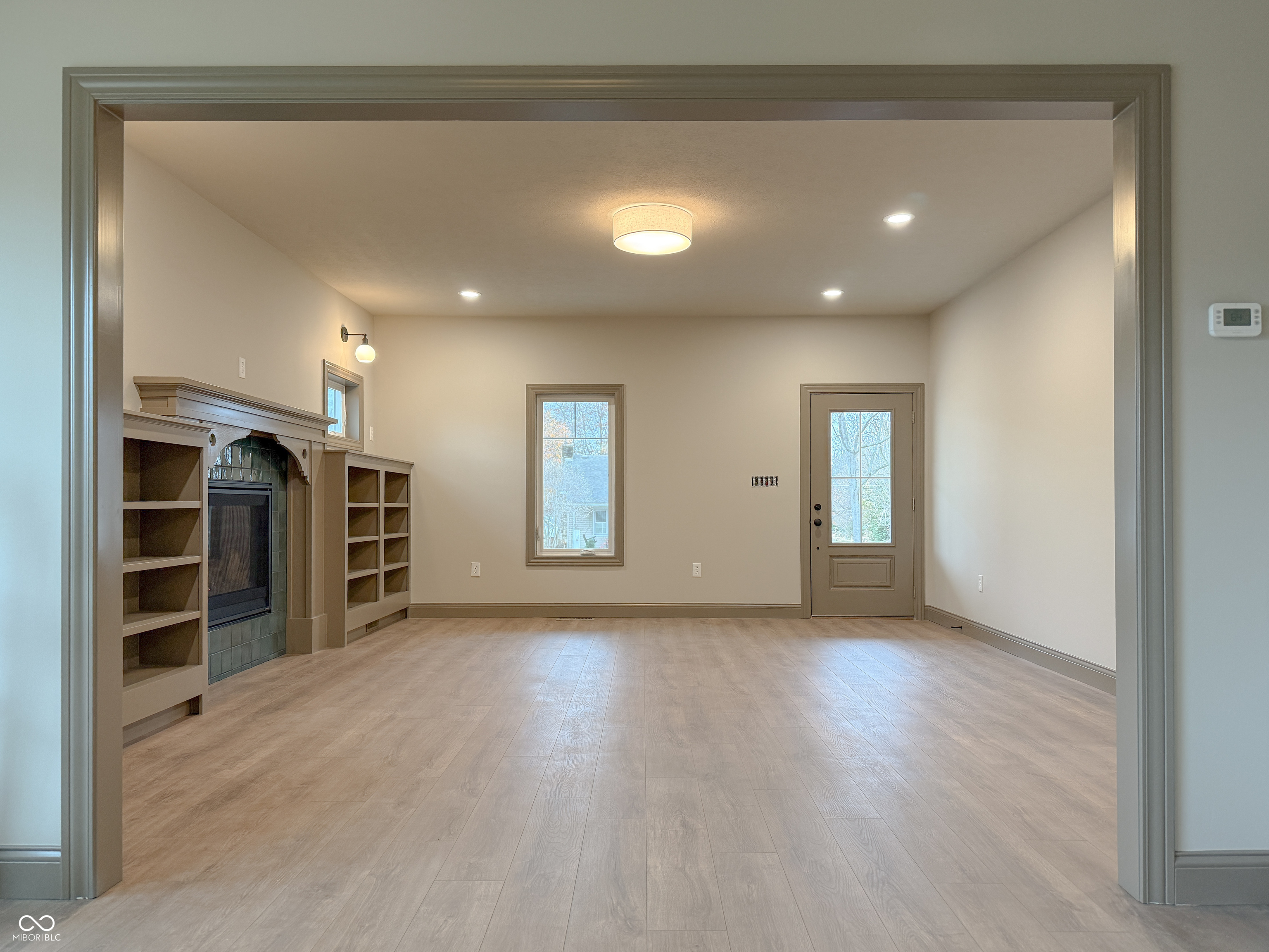 403 Main Street Hope, IN 47246 - Photo 6 of 35