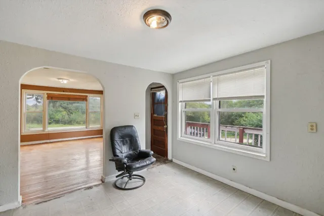 $550,000 | N9607 Highway 83 East Troy Wi 53120, Mukwonago, WI 53149