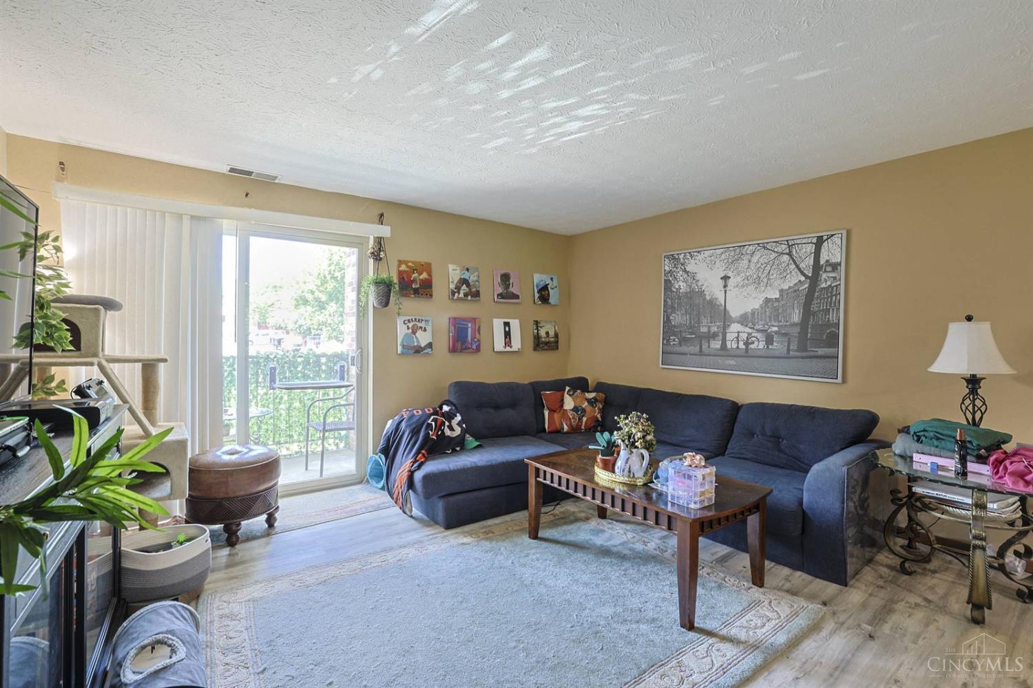 3254 North Bend Road Cincinnati, OH 45247 - Photo 20 of 28 Gallery Image 20