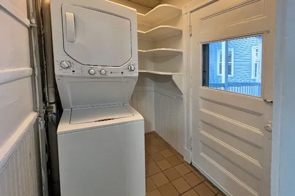$4,200 | 40 Calvin Street, Unit 2, Somerville, MA 02143
