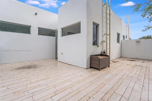 $17,000 | 1412 Southeast 2nd Street, Fort Lauderdale, FL 33301