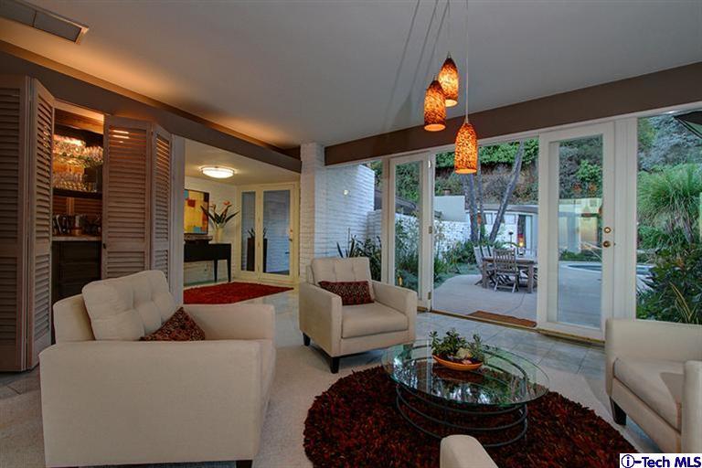 Undisclosed Address Pasadena, CA 91103 - Photo 7 of 27 Additional Photo