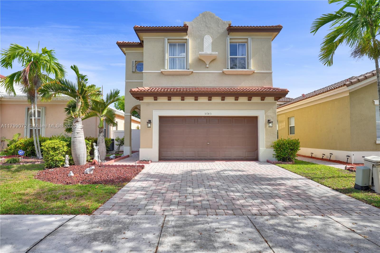 3743 Northeast 10th Ct  