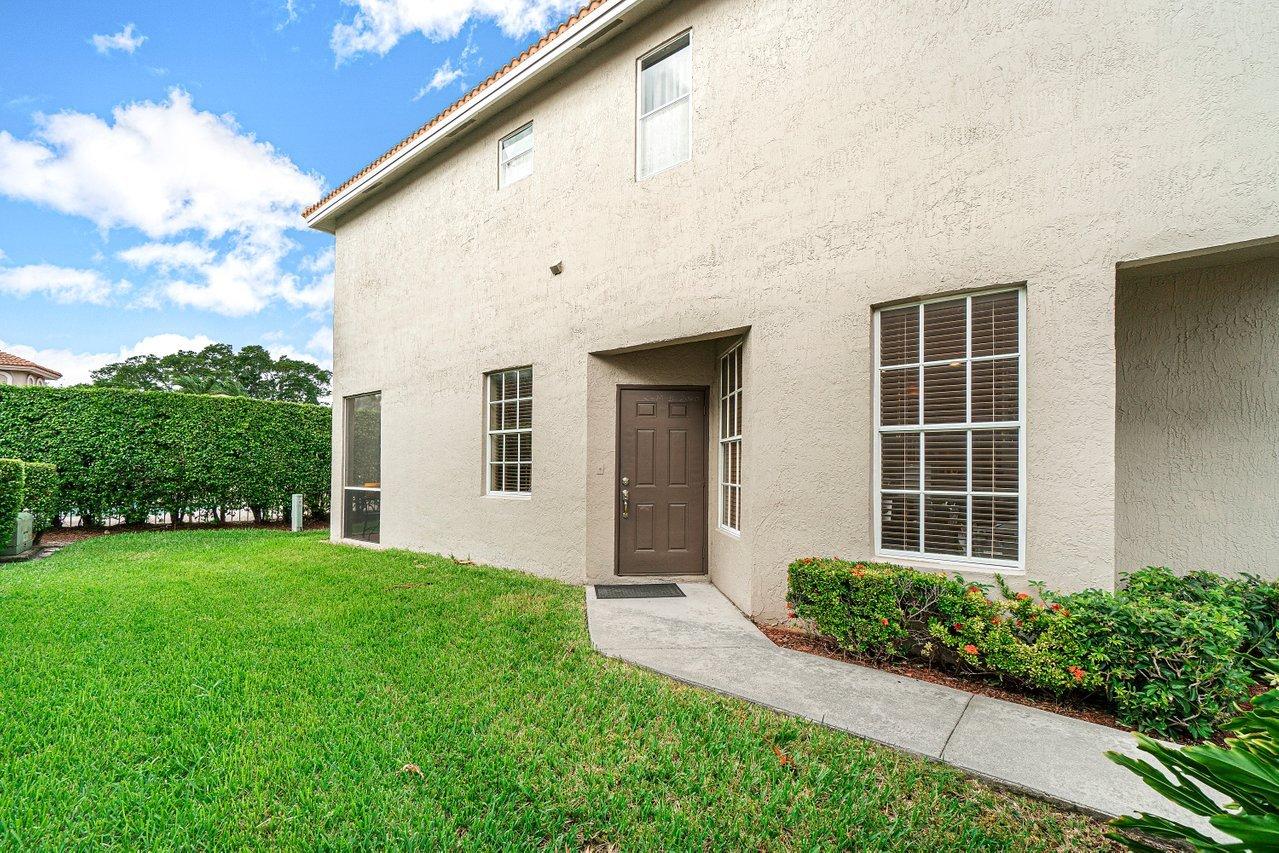 20931 Vía Azalea, Unit 4 Boca Raton, FL 33428 - Photo 4 of 45 Front Door