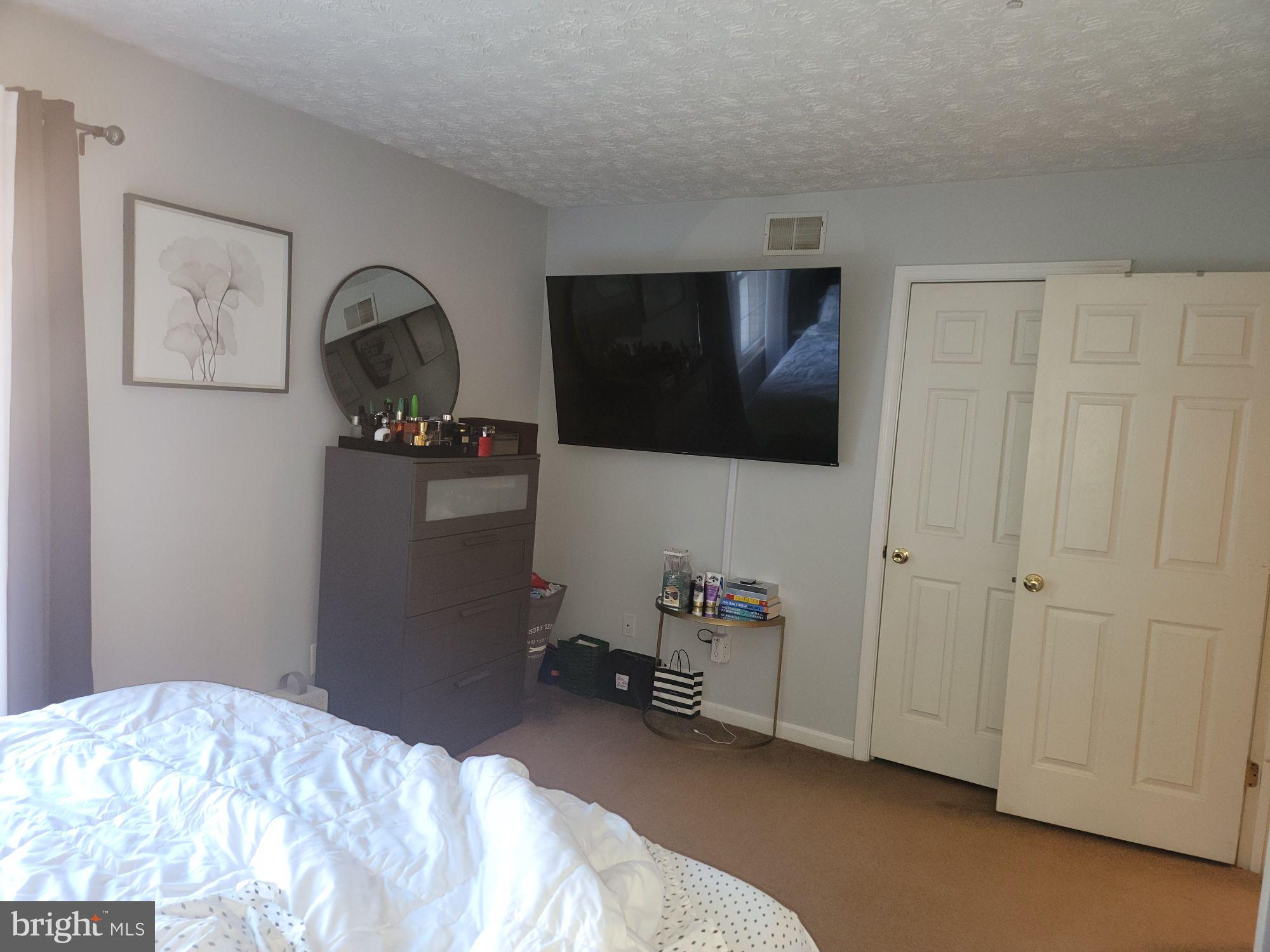 37 Gunfalls Garth Baltimore, MD 21236 - Photo 24 of 64 Primary Bedroom