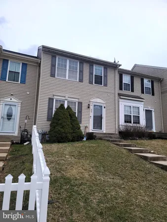 $360,000 | 37 Gunfalls Garth, Baltimore, MD 21236