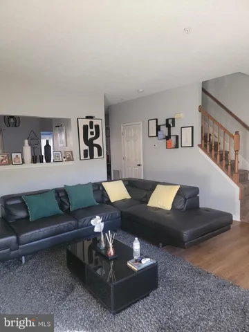 $375,000 | 37 Gunfalls Garth, Baltimore, MD 21236