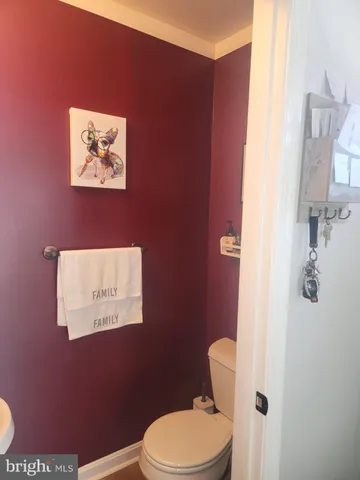 $375,000 | 37 Gunfalls Garth, Baltimore, MD 21236