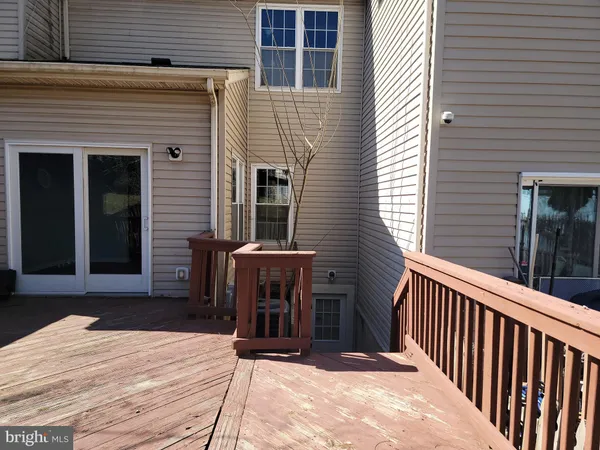 $360,000 | 37 Gunfalls Garth, Baltimore, MD 21236