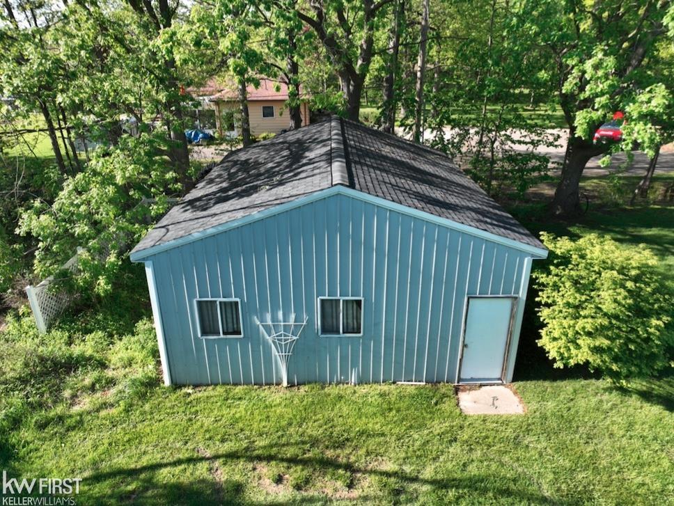 7263 North Nichols Road Flushing, MI 48433 - Photo 34 of 36