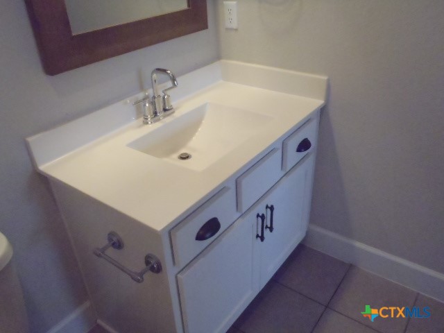 791 Hazy Hills Loop Dripping Springs, TX 78620 - Photo 42 of 44 a utility room with dryer and washer