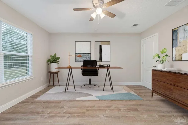 $475,000 | 6876-6878 Trailride North, Milton, FL 32570