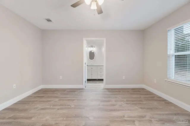 $475,000 | 6876-6878 Trailride North, Milton, FL 32570