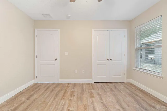 $475,000 | 6876-6878 Trailride North, Milton, FL 32570