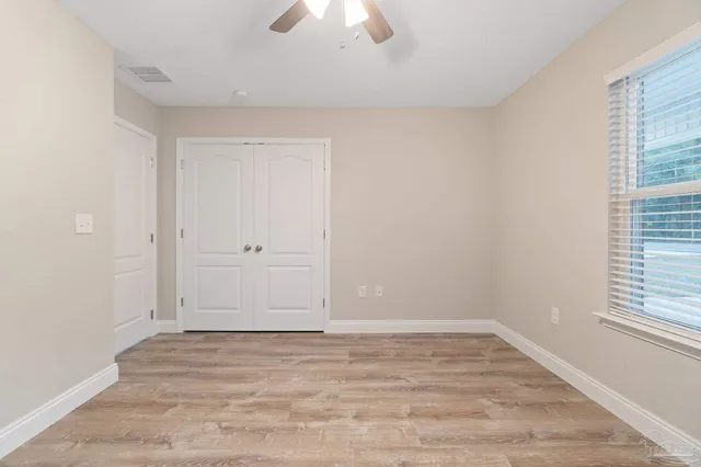 $475,000 | 6876-6878 Trailride North, Milton, FL 32570