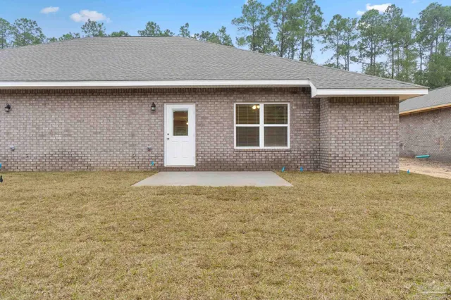 $475,000 | 6876-6878 Trailride North, Milton, FL 32570