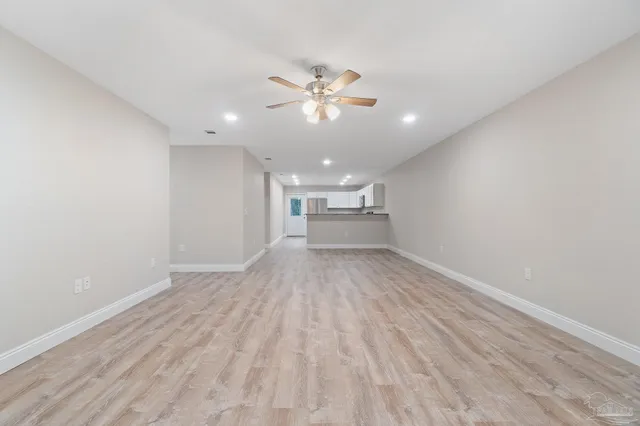 $475,000 | 6876-6878 Trailride North, Milton, FL 32570