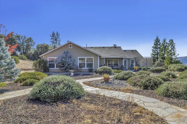 $565,000 | 46347 Opah Drive, Ahwahnee, CA 93601