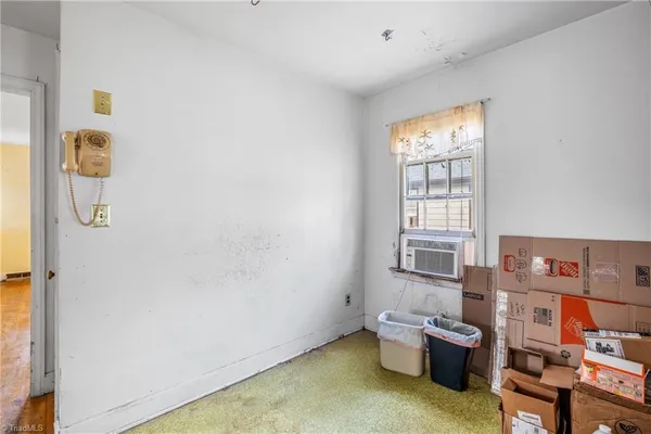 $105,000 | 900 West Monroe Street, Mayodan, NC 27027