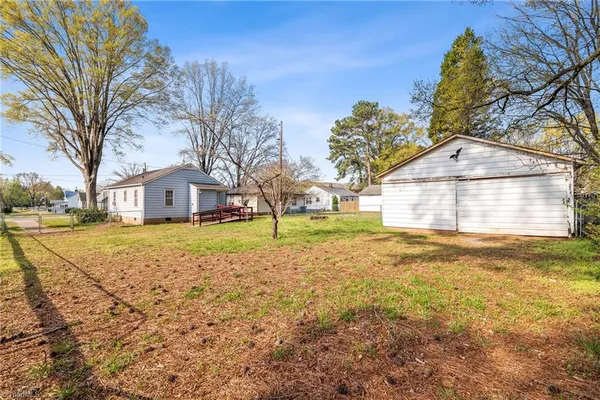 $105,000 | 900 West Monroe Street, Mayodan, NC 27027