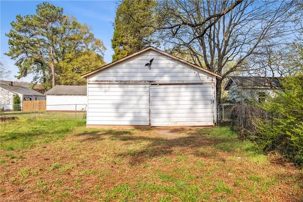 $105,000 | 900 West Monroe Street, Mayodan, NC 27027