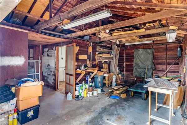 $105,000 | 900 West Monroe Street, Mayodan, NC 27027