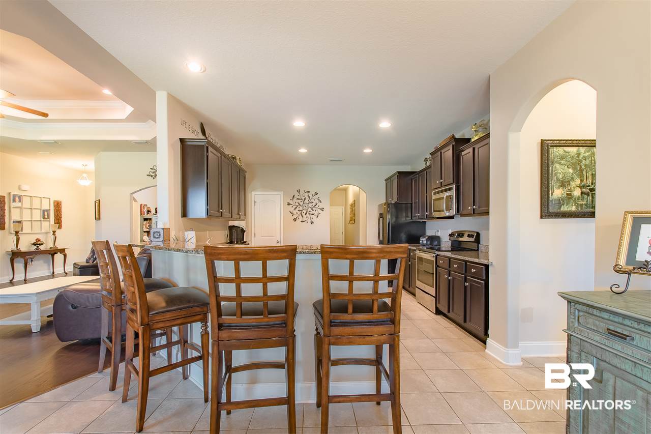 11920 Alabaster Drive Daphne, AL 36526 - Photo 17 of 38 Breakfast Bar