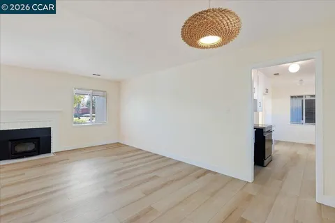 $999,950 | 848-848 Cumberland Drive, Pleasant Hill, CA 94523