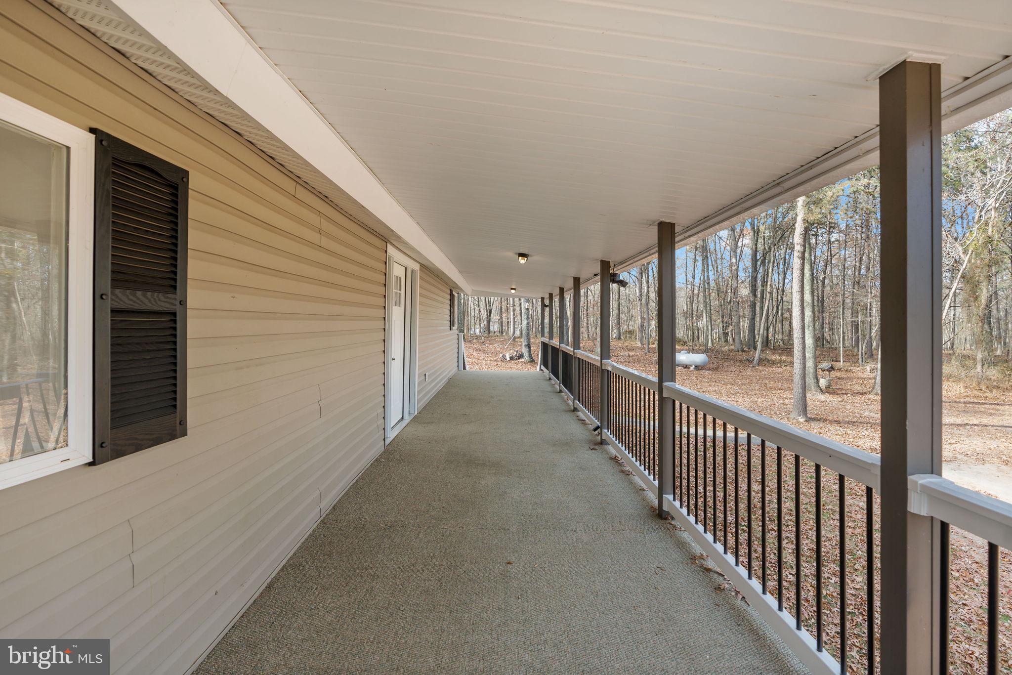 178 Devonshire Road Hedgesville, WV 25427 - Photo 15 of 56 Gallery Image 15