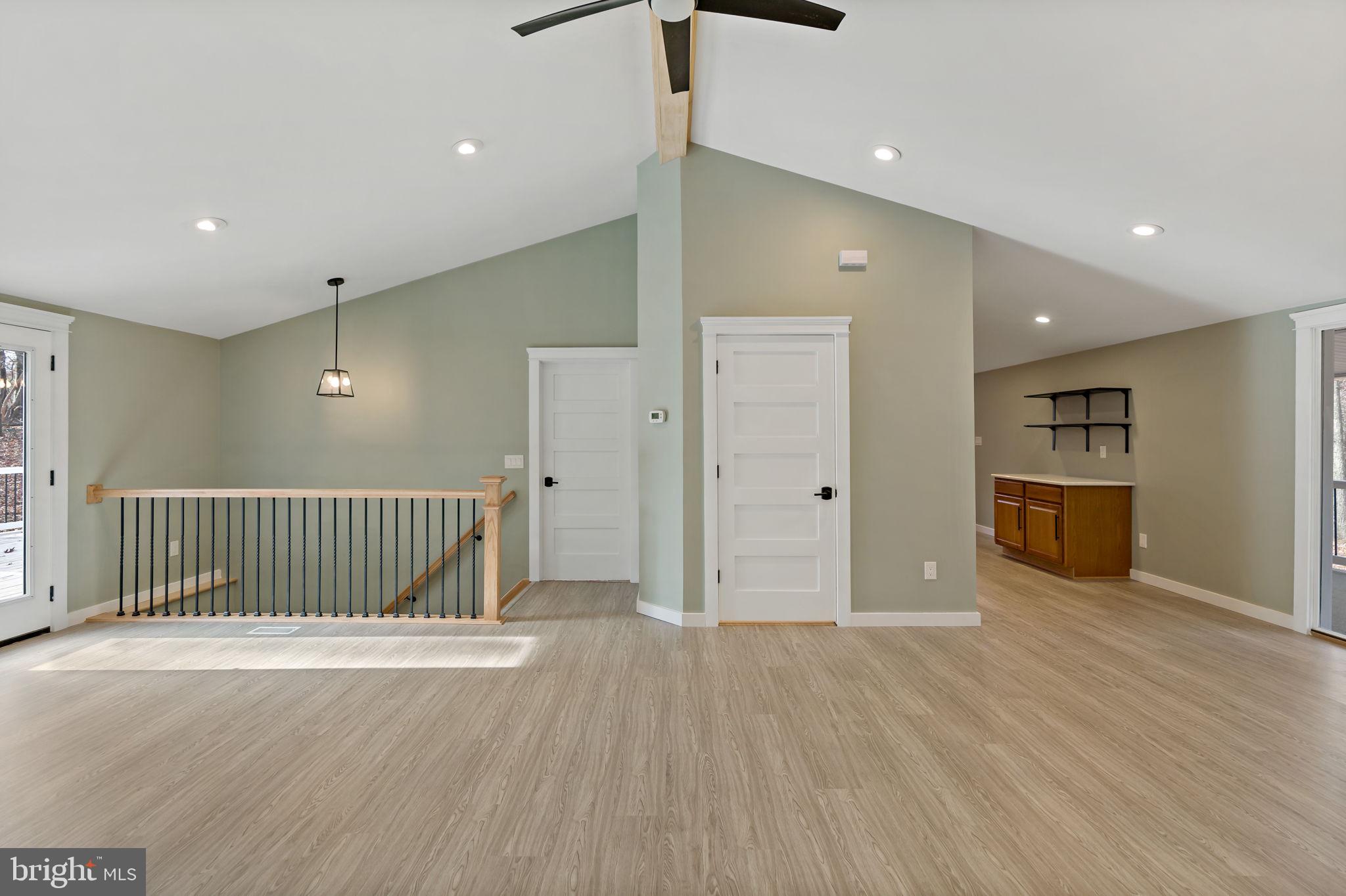 178 Devonshire Road Hedgesville, WV 25427 - Photo 17 of 56 Gallery Image 17