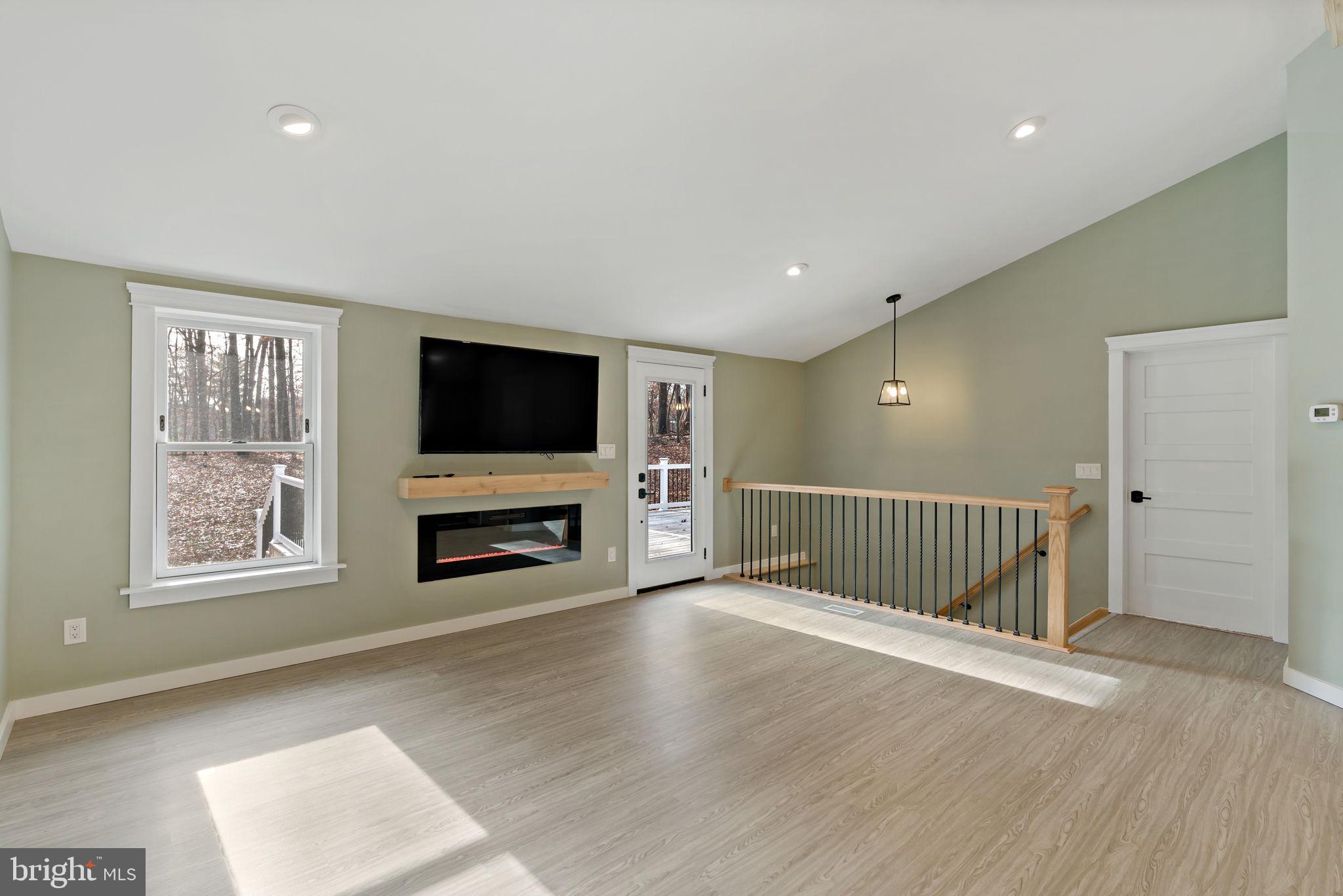 178 Devonshire Road Hedgesville, WV 25427 - Photo 19 of 56 Gallery Image 19