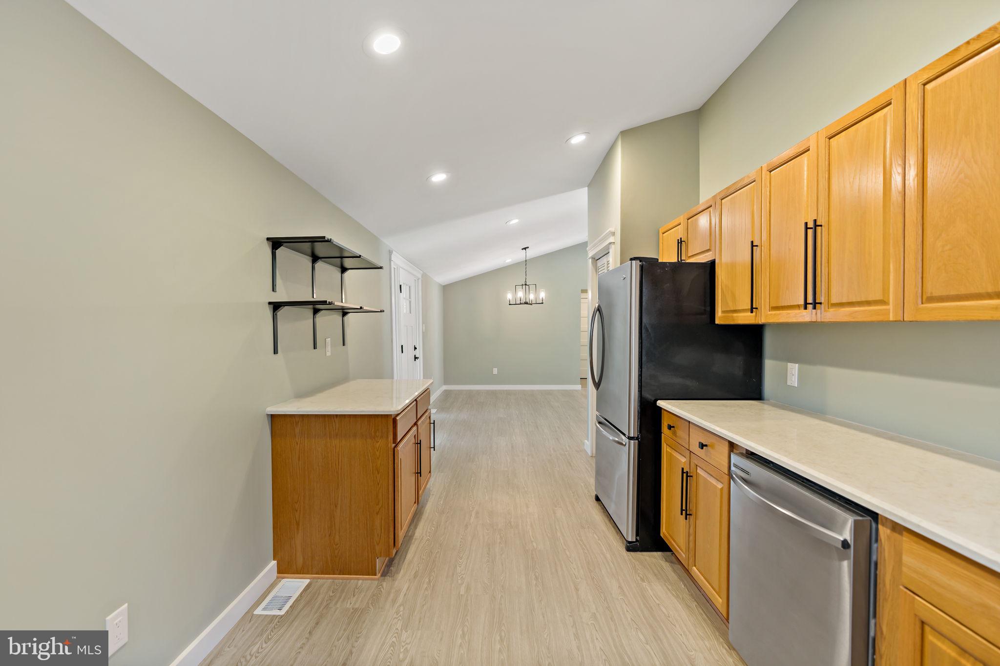 178 Devonshire Road Hedgesville, WV 25427 - Photo 25 of 56 Gallery Image 25