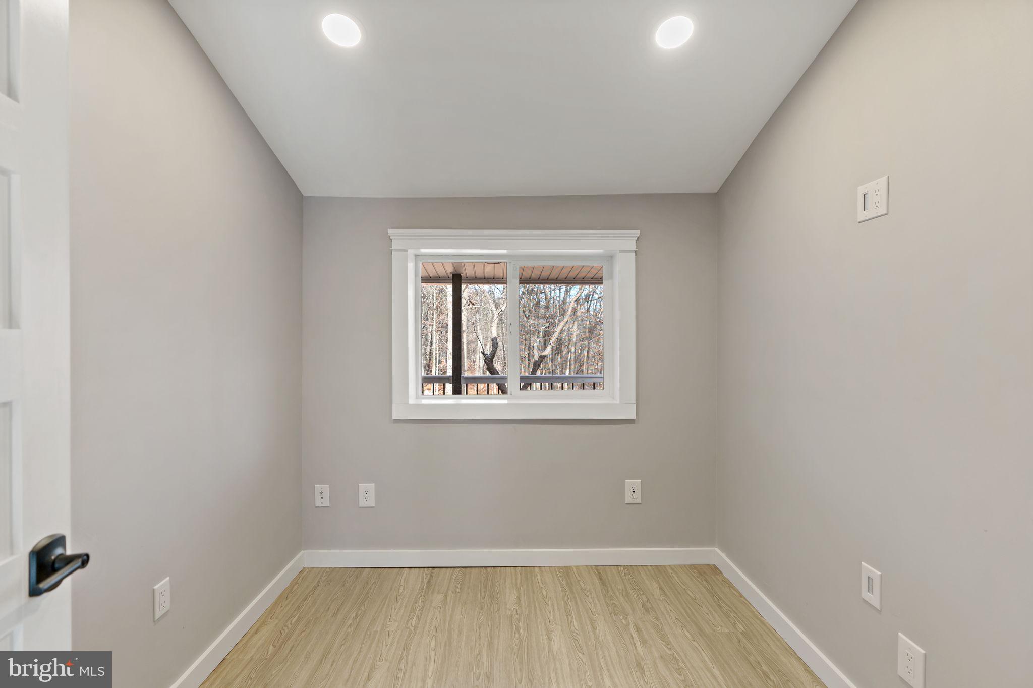 178 Devonshire Road Hedgesville, WV 25427 - Photo 28 of 56 Gallery Image 28
