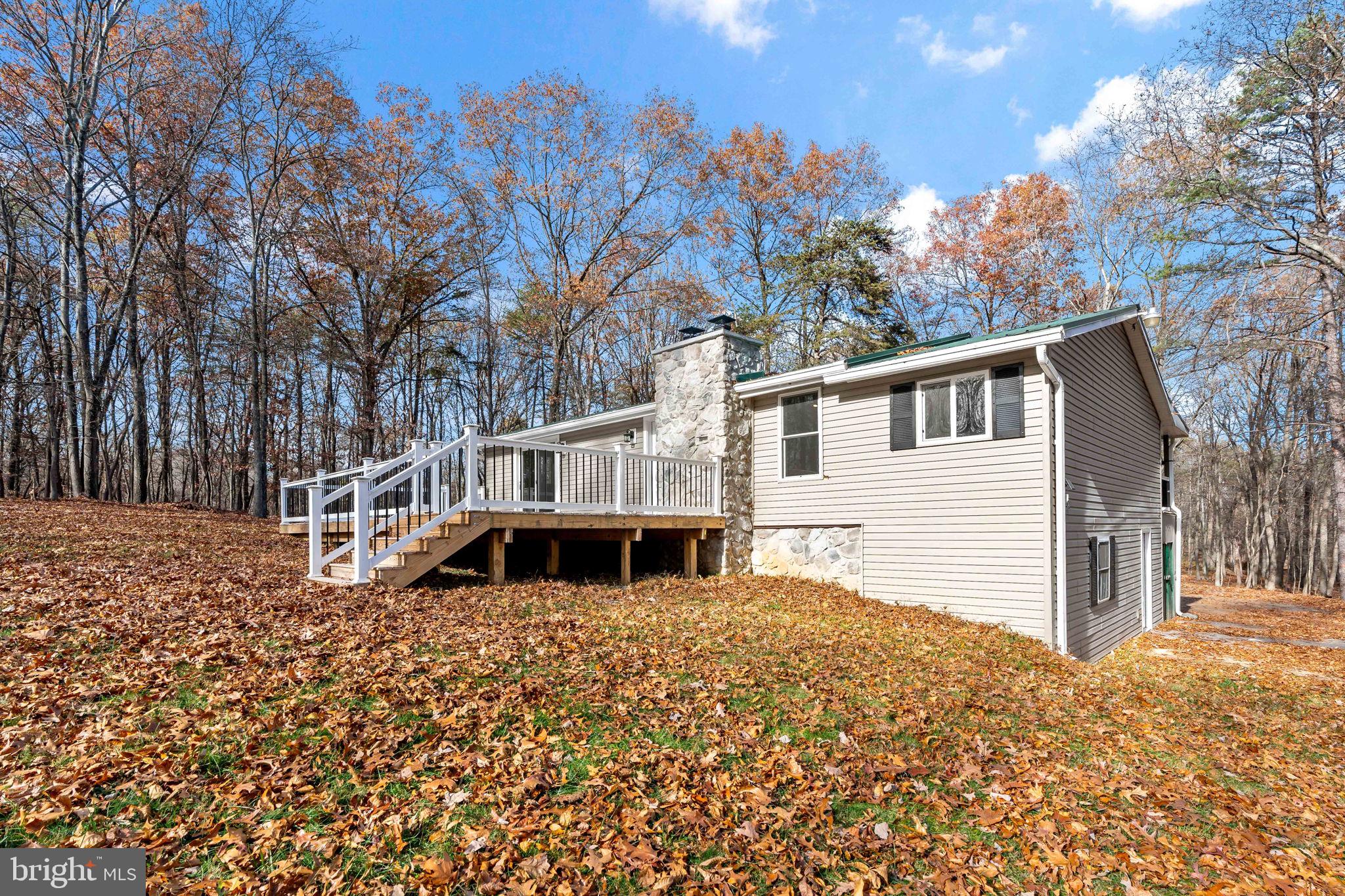 178 Devonshire Road Hedgesville, WV 25427 - Photo 7 of 56 Gallery Image 7