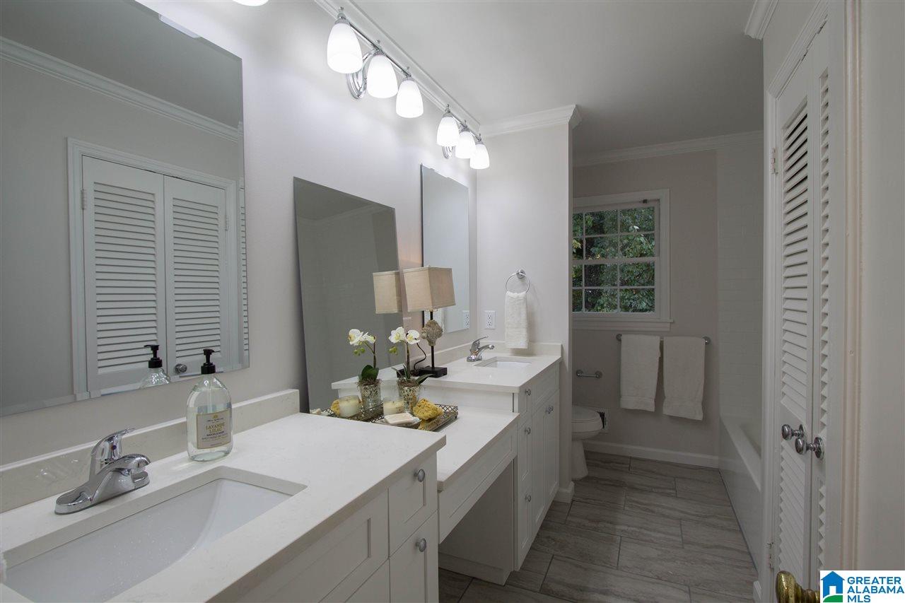 1853 Canyon Road Birmingham, AL 35216 - Photo 19 of 49