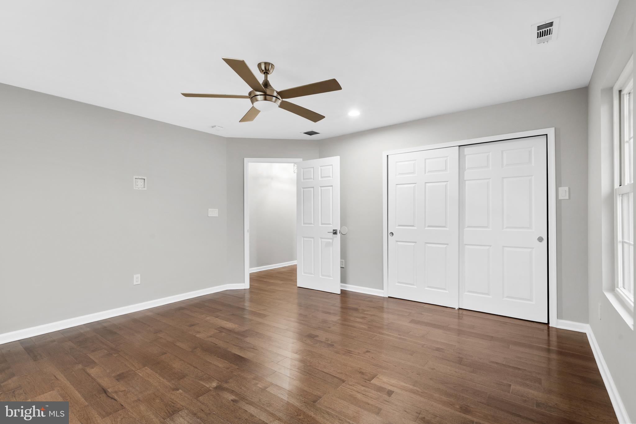 19 Prunewood Road Levittown, PA 19056 - Photo 27 of 48 Gallery Image 27