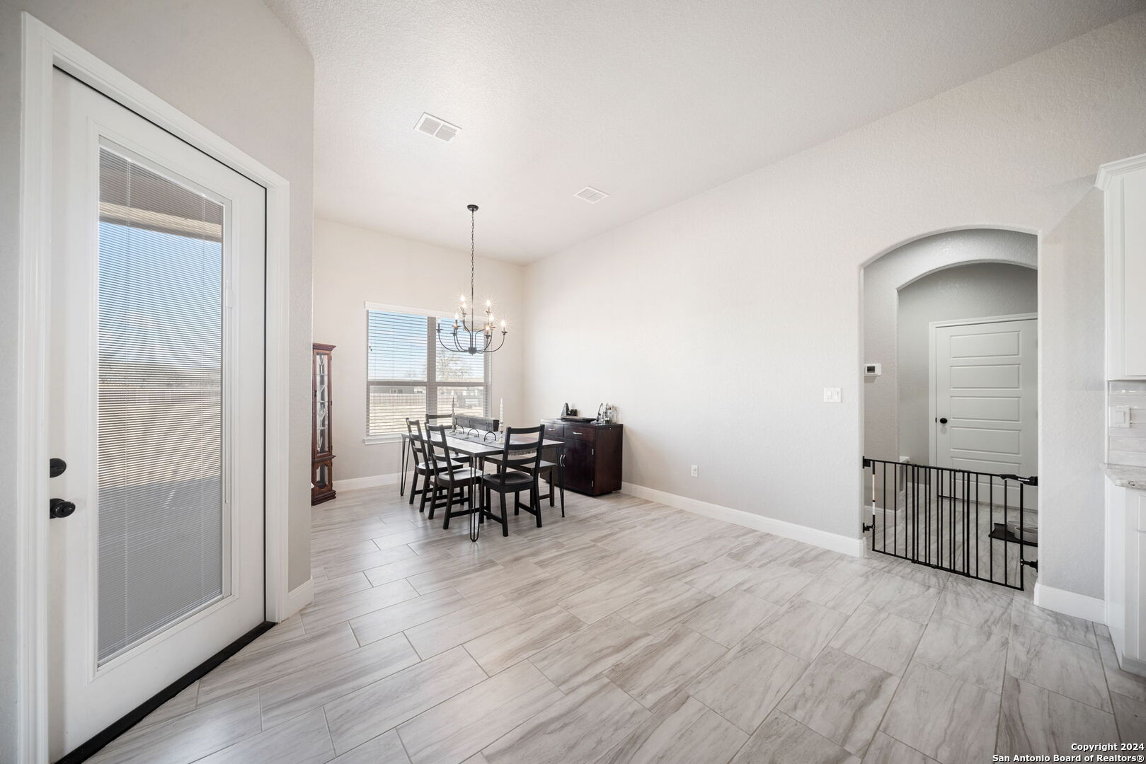 108 Settlement Pass La Vernia, TX 78121 - Photo 16 of 34