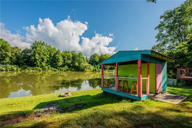 $1,900 | 202 River Meadow Drive, Henrietta, NY 14623