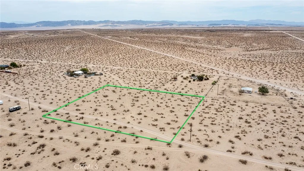 64700 Sunshine Joshua Tree, CA 92252 - Photo 2 of 13 a view of a lake view