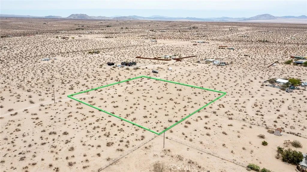 64700 Sunshine Joshua Tree, CA 92252 - Photo 10 of 13 a view of sky view