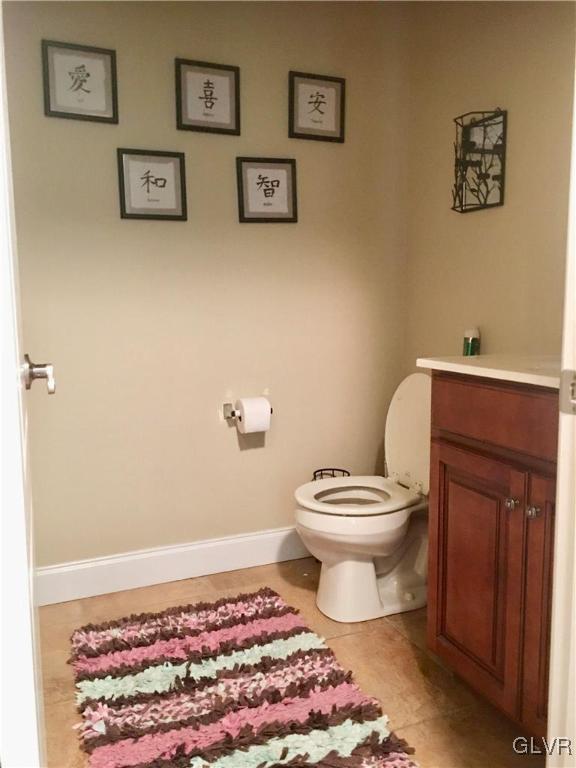 146 Fox Ridge Nazareth, PA 18064 - Photo 23 of 24 a bathroom with a toilet and a shower