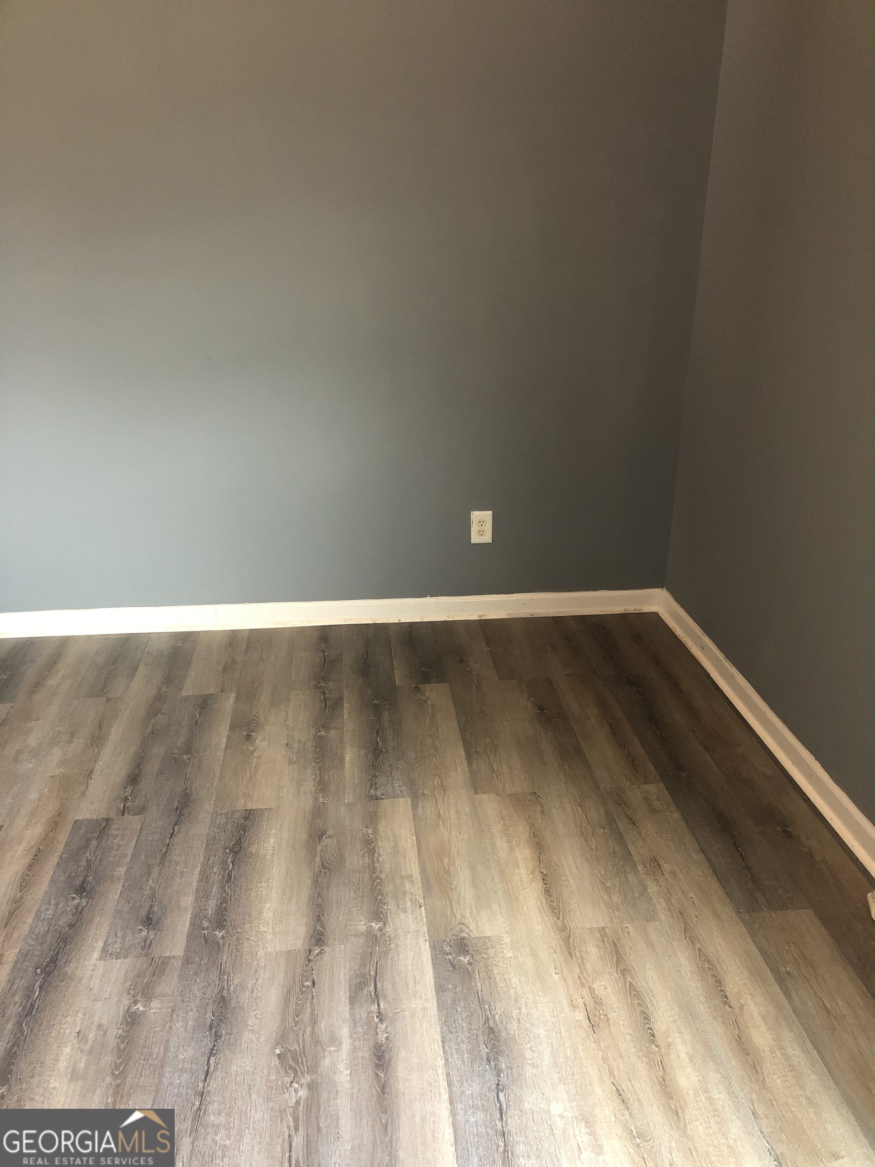 25 Franklin Way Covington, GA 30016 - Photo 22 of 54 a view of room