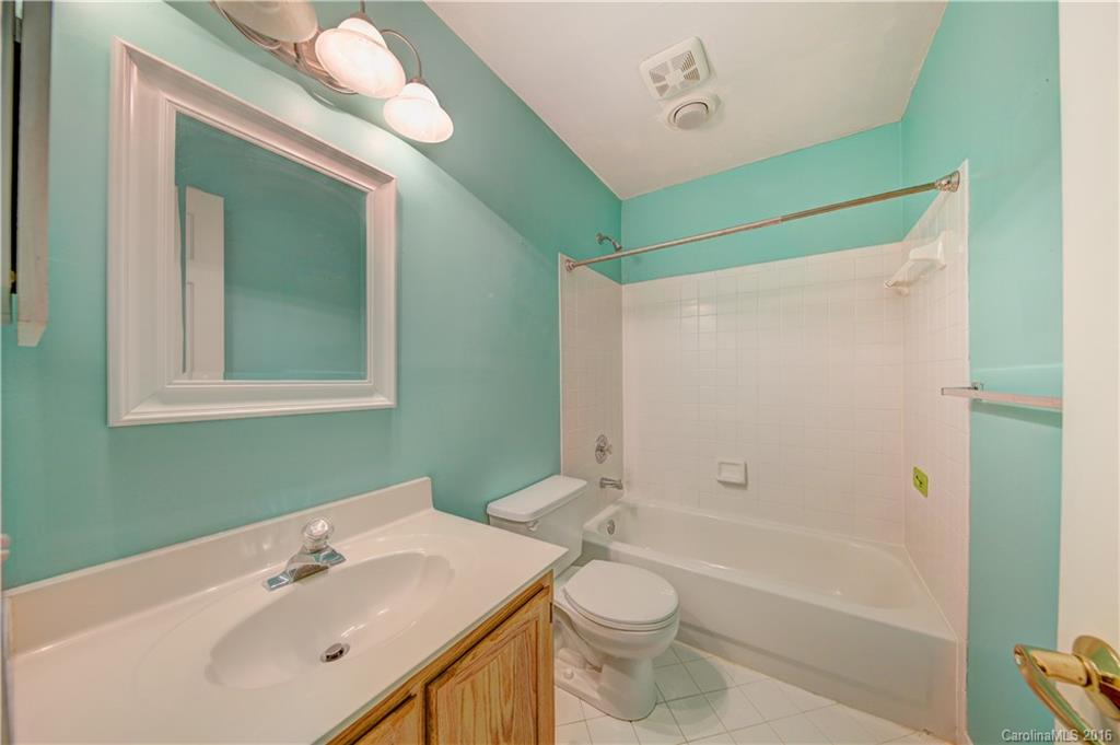 107 Shade Tree Circle Fort Mill, SC 29715 - Photo 12 of 16 Gallery Image 12