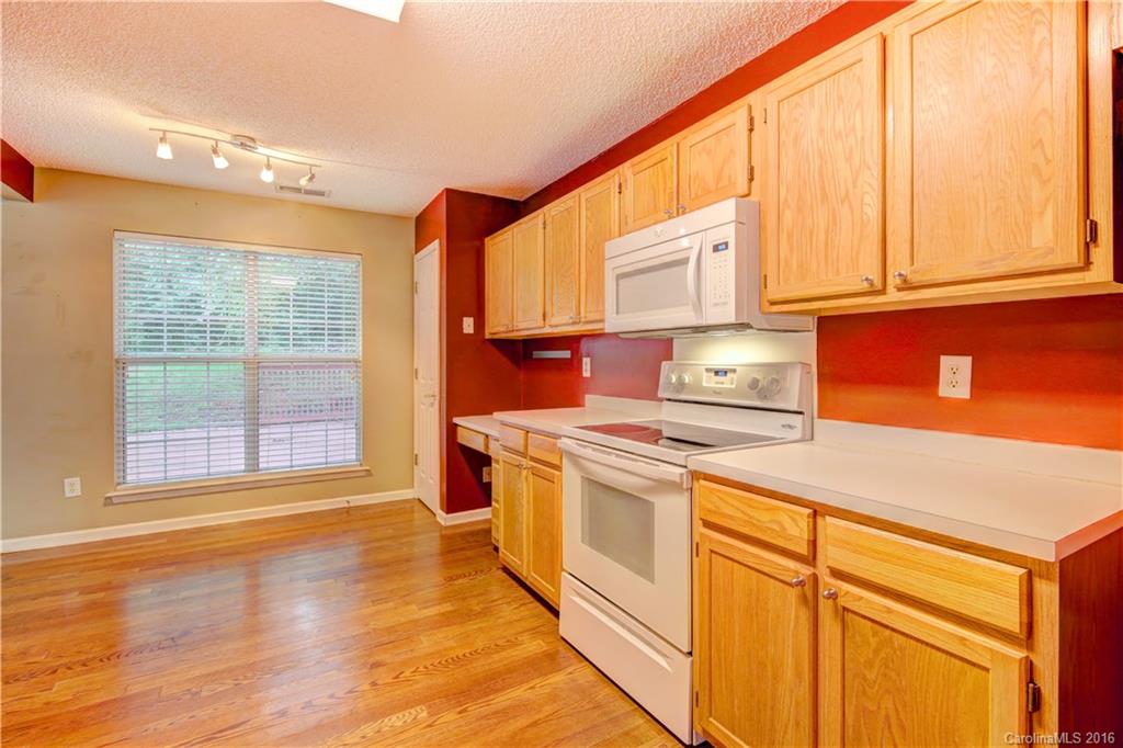 107 Shade Tree Circle Fort Mill, SC 29715 - Photo 5 of 16 Gallery Image 5