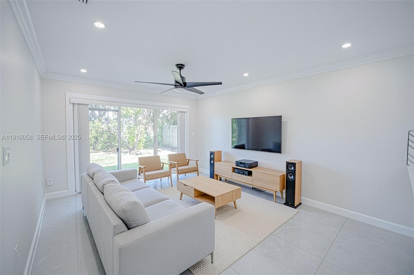 15461 Southwest 170th Terrace Miami, FL 33187 - Photo 5 of 25