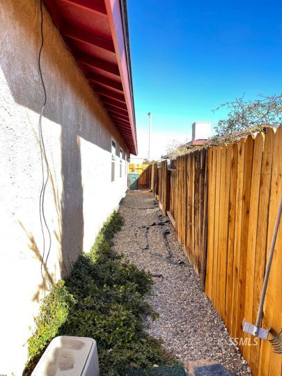 713 Ginger Avenue Ridgecrest, CA 93555 - Photo 26 of 28