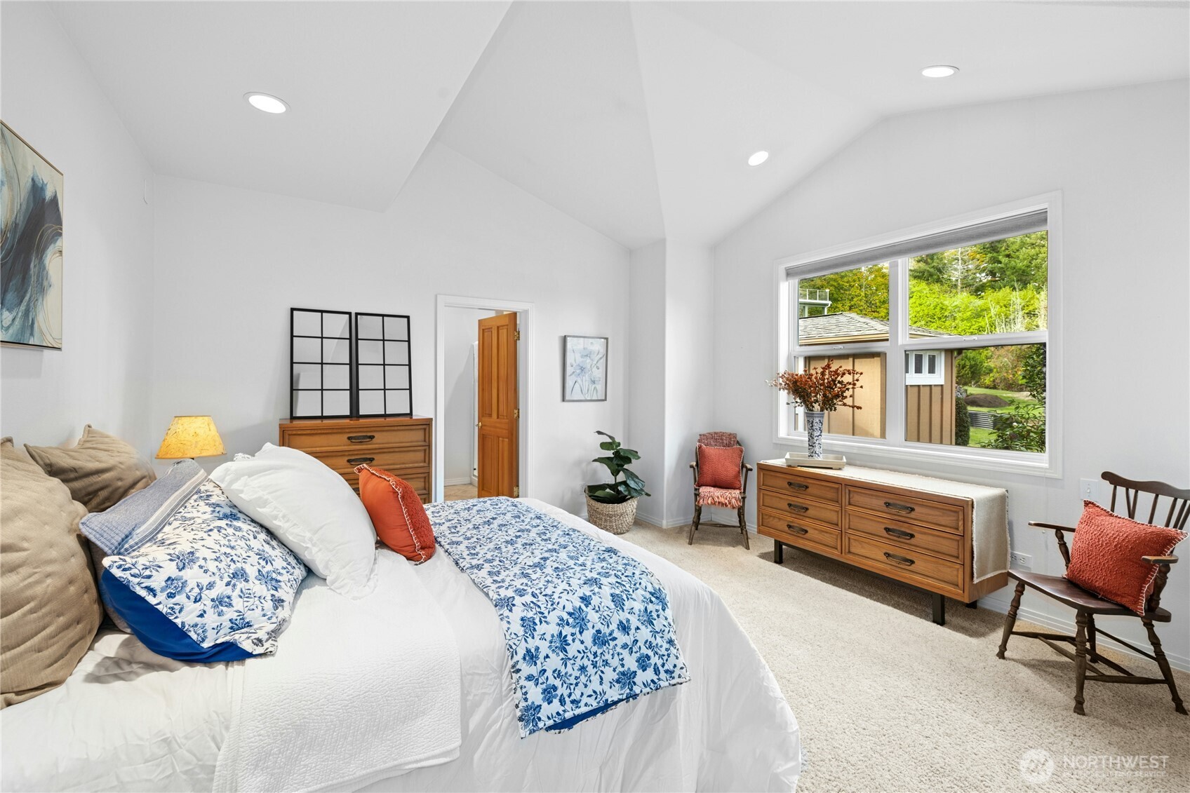 21322 President Point Road Northeast Kingston, WA 98346 - Photo 19 of 40